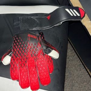 Soccer goalie gloves Adidas predator size 9 mens